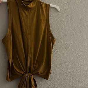 Lululemon crop soft wear